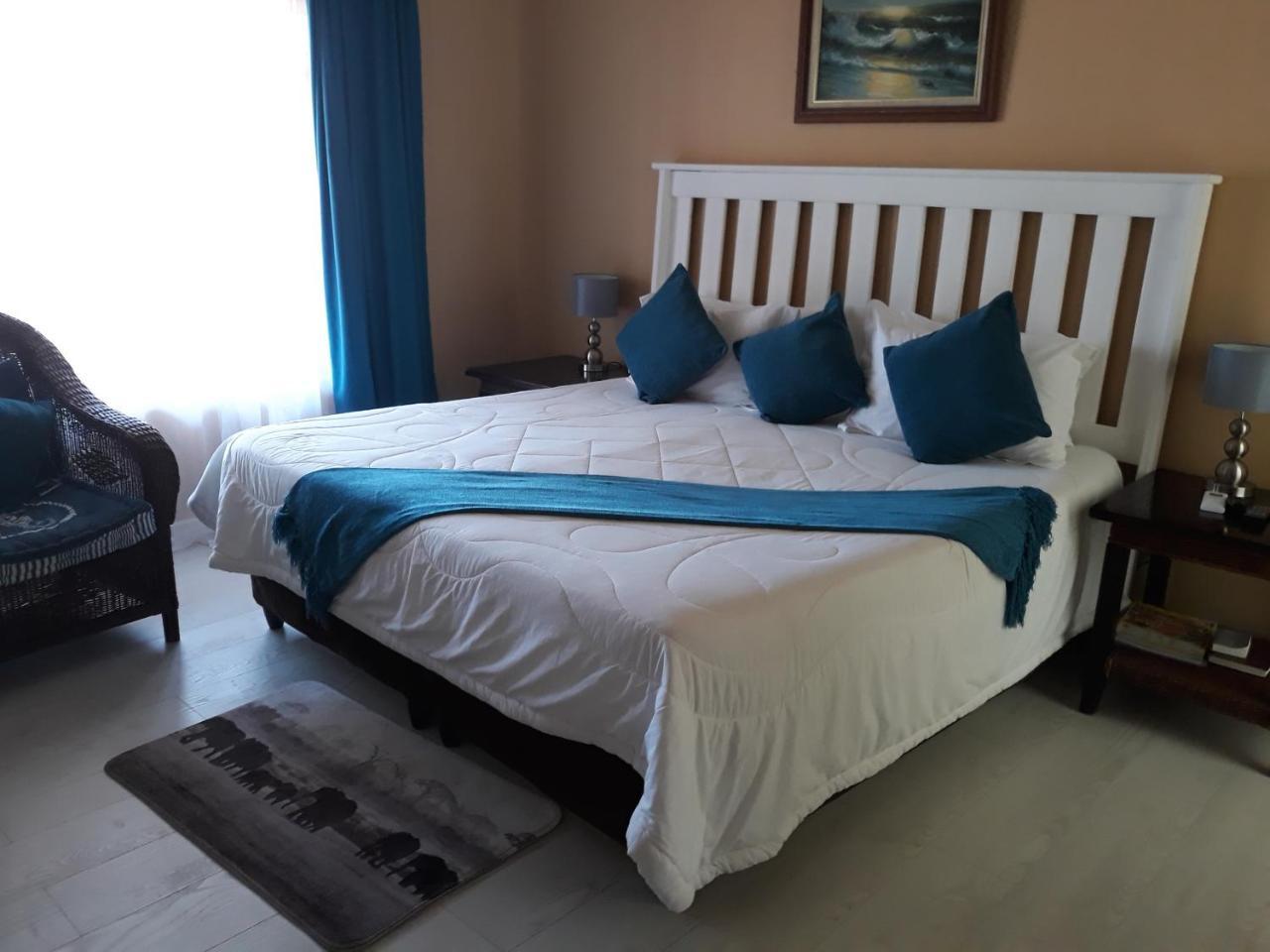 African Dreams Bed And Breakfast อีสต์ลอนดอน ภายนอก รูปภาพ